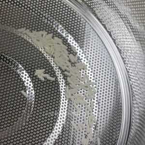 洗米筛淘米盆沥水篮304不锈钢漏桶汤篮卤料篮小孔卤水篮密网筷子