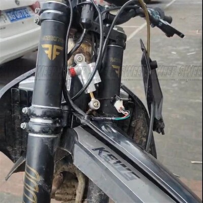 踏板车越野车电动车防甩头通用迷你型钛尺可调节方向阻尼杆阻尼器