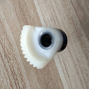 重机飞跃蝴蝶胜家用多功能电动缝纫机配件衣车旋梭摆壳梭床齿轮轴