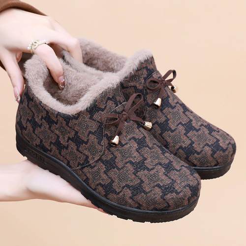 冬季老北京棉鞋女加绒保暖老人奶奶短靴加厚防滑中老年妈妈鞋短靴