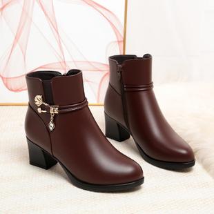 冬款 中跟粗跟软皮棉鞋 短靴新款 加绒保暖皮鞋 中老年女鞋 妈妈鞋