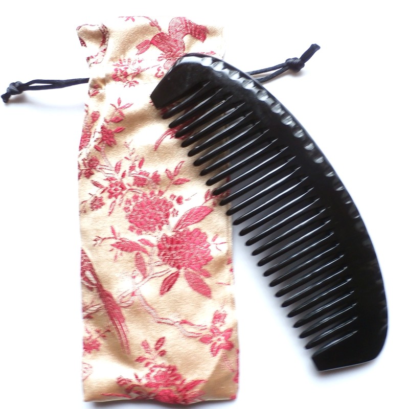 黑角梳 大号牛角梳 天然正宗月梳美发水牛角梳宽齿梳子卷发梳子,家庭/个人清洁工具,梳子/化妆梳/按摩梳,淘宝优惠券,粉丝福利购,淘宝优惠卷