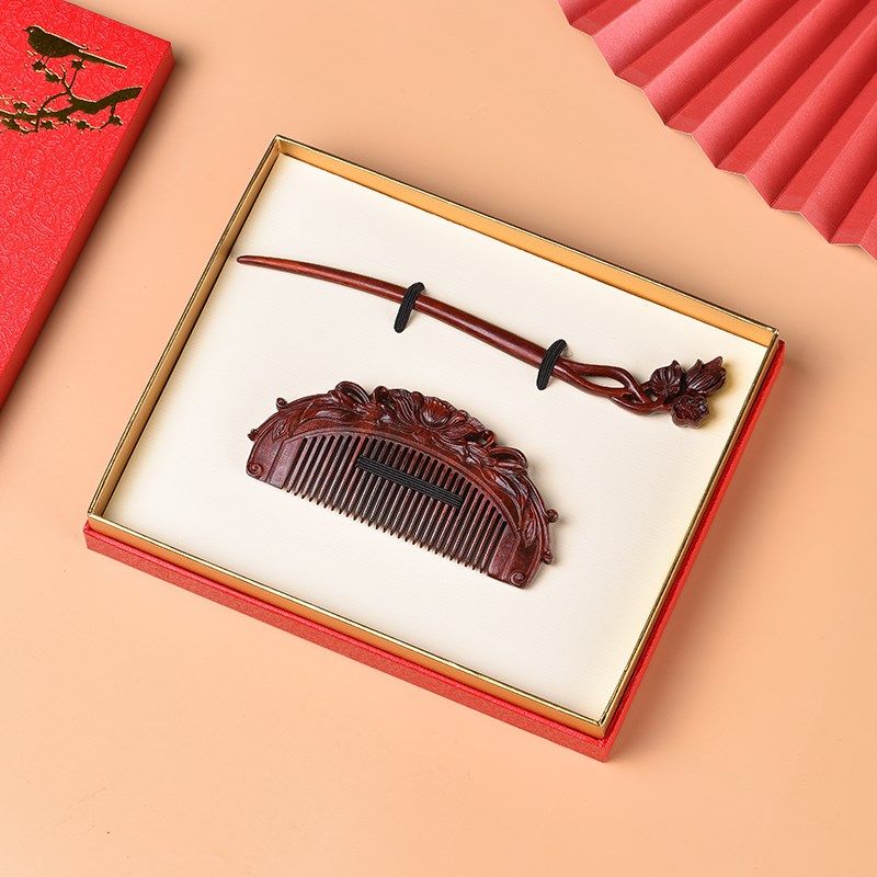 紫檀木梳簪子雕花花团锦簇便携防静电家用礼盒装送女朋友养发梳子