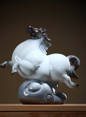龙器创意陶瓷动物马摆件客厅玄关办公室中式桌面招财软装饰工艺品