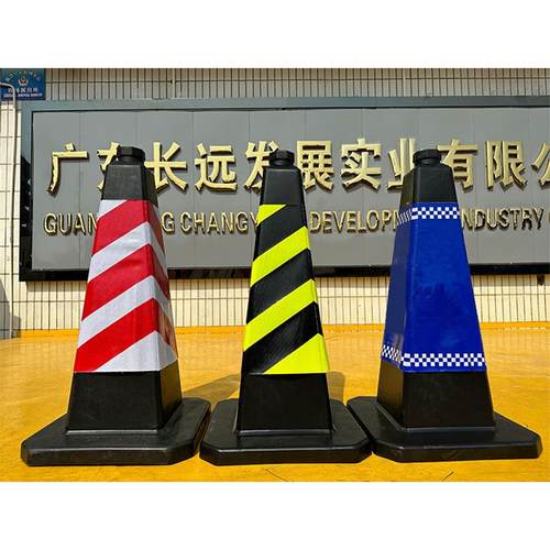 顺路科技750新材料方锥反光锥路障黑色路锥雪糕筒