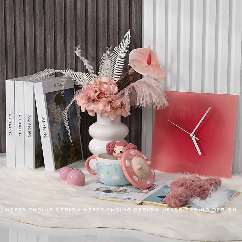 现代样板间儿童房摆件粉色系女孩房装饰品书桌软装仿真书花艺花器