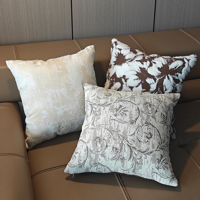 抱枕沙发客厅高级感复古法式中风氛围感卧室靠枕饱满蓬松棕色腰枕