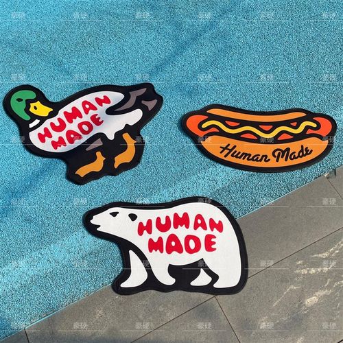 新款异形卡通地毯鸭子北极熊热狗地毯卧室客厅沙发茶几地垫