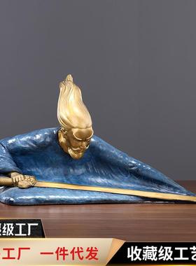 黄铜铸剑师家居礼品摆件玄关办公室办公桌商务送礼人物摆设