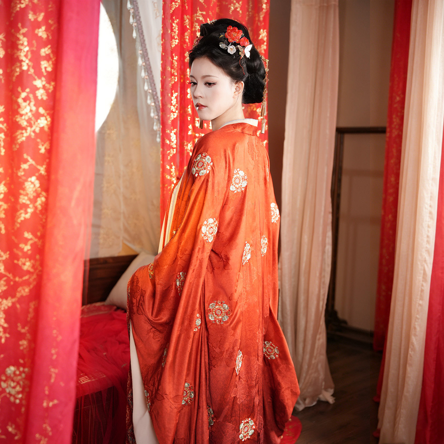 正版联名洛如嫣太平年孙太真圆领袍男女同款时尚唐制汉服复原套装