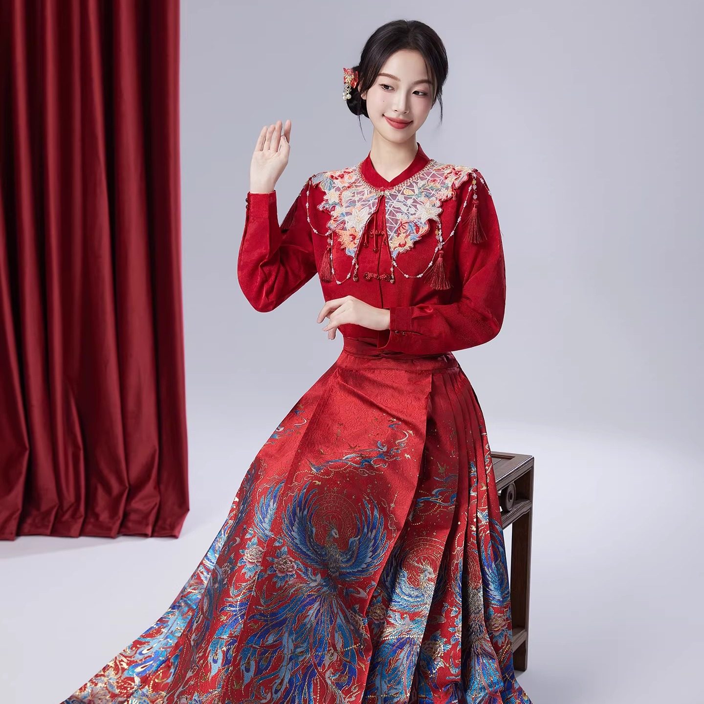 原创明制汉服织金红色马面裙套装新娘订婚服敬酒服2025新款拜年服,女装/女士精品,汉服套装,淘宝优惠券,粉丝福利购,淘宝优惠卷