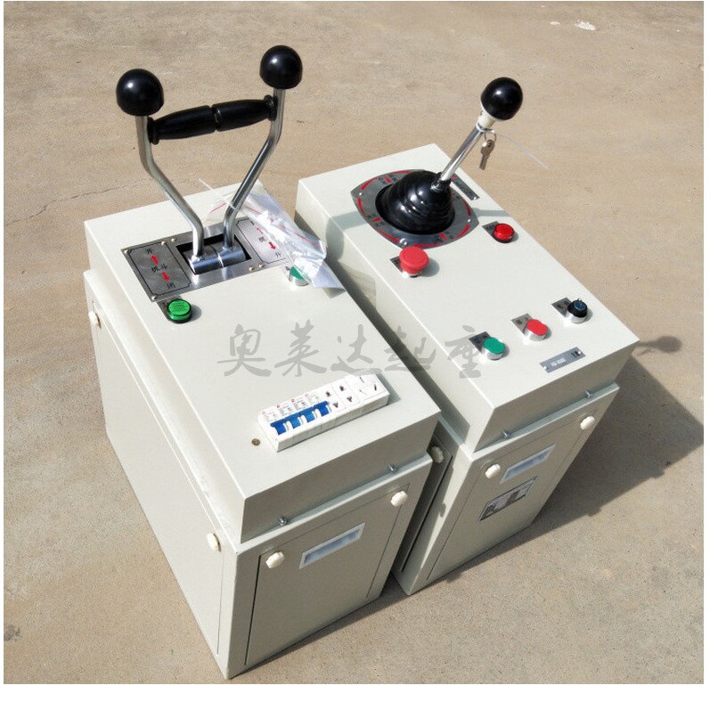 THQ1-012/11型双手柄操作联动台太空舱驾驶室座椅