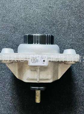 5.0L V8发动机安装支架 LR105970