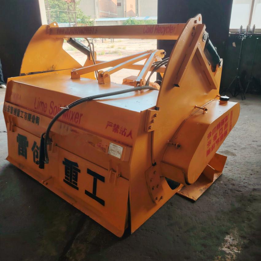 牵引式箱体路拌机 悬挂式拌灰机 施工地白灰水泥冷再生拌合机