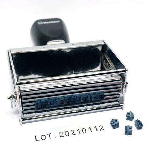 纸箱生产日期批号章自动翻斗回墨印章活字组合可调年月日日期章