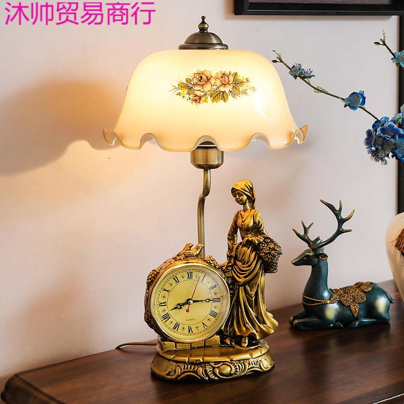 美式新款高档台灯卧室床头多功能钟表复古温馨创意家用客厅书房灯