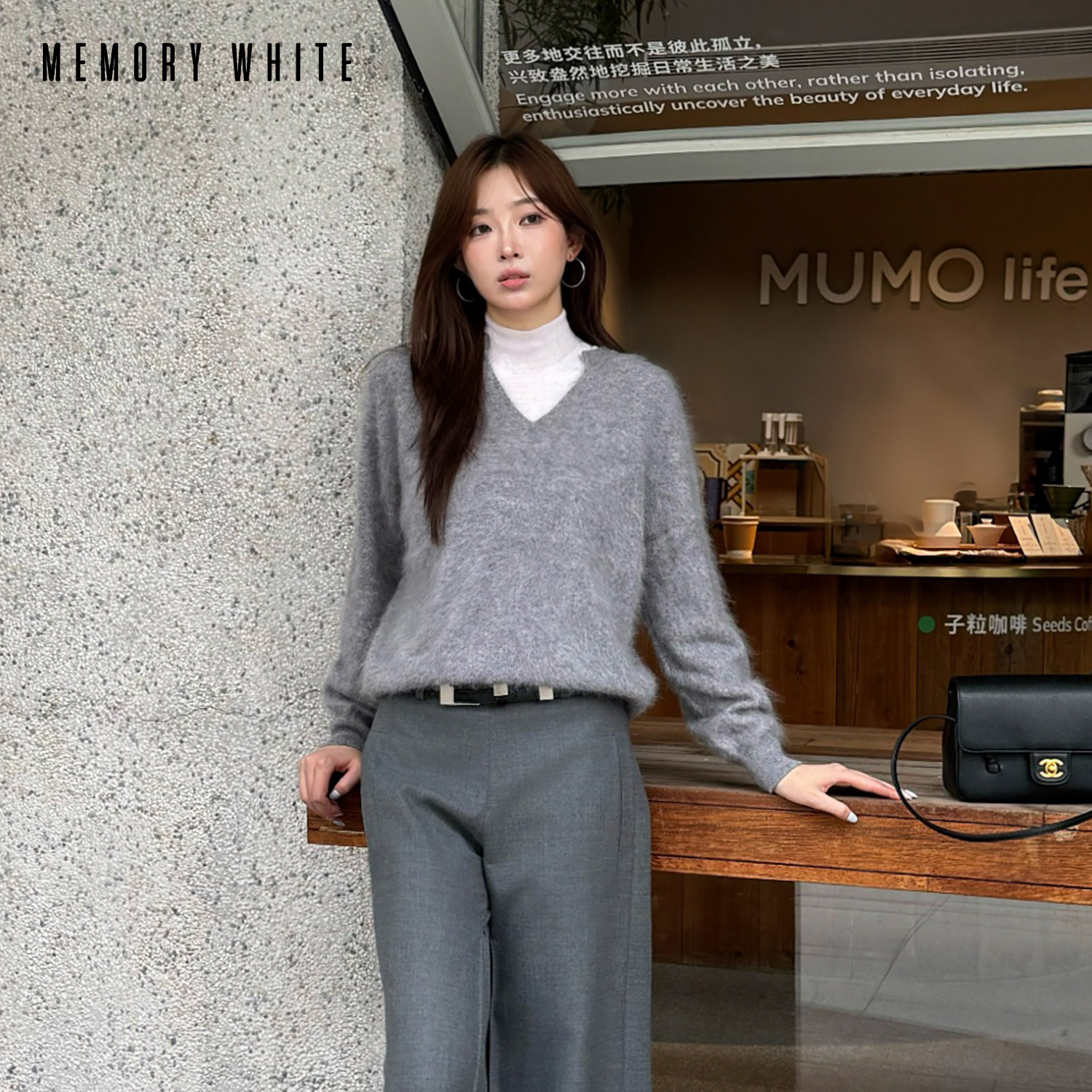 MEMORY WHITE 丝羊绒柔软拉绒v领针织衫女2026秋冬季慵懒套头上衣