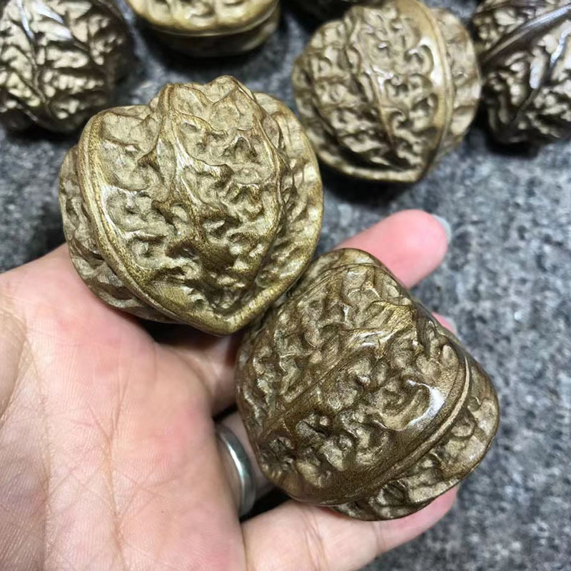 四川金丝楠阴沉木雕核桃球手球楠木雕刻球手转球文玩把玩件送礼