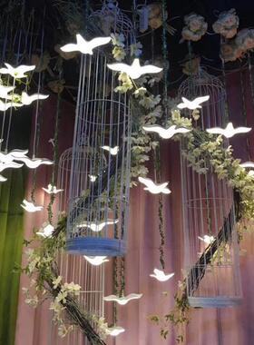 2024新款婚庆道具10头LED发光海鸥吊灯婚礼背景橱窗装饰迎宾布置