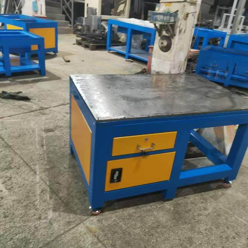 模具拆卸组装钳工工作台 加厚钢板工作台 虎钳工作台 飞模台
