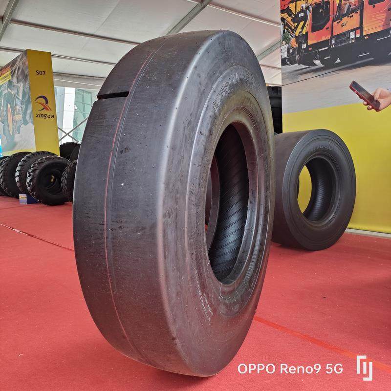 12.00-24矿井光面台花纹压路机铲运机轮胎 1200-24井下铲运车轮胎,鲜花速递/花卉仿真/绿植园艺,割草机/草坪机,淘宝优惠券,粉丝福利购,淘宝优惠卷