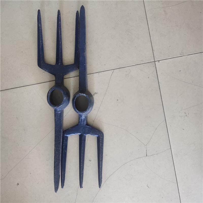 轨道用耙镐 轨道钢锻打一体叉镐 两用洋镐子 锻打三齿镐,机械设备,矿山专用设备,淘宝优惠券,粉丝福利购,淘宝优惠卷