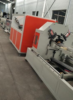 PVC送水管挤出机设备厂家 PP供水管挤出机生产线制造厂家