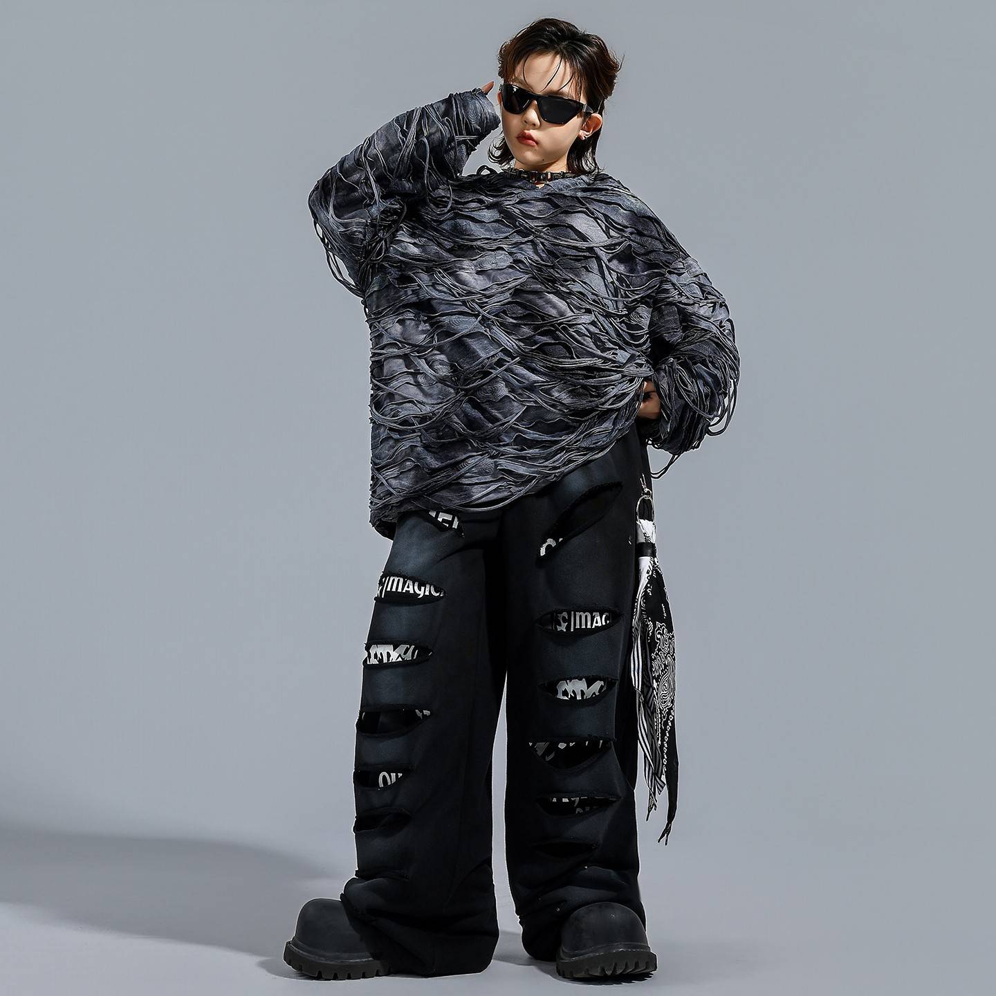 2026新款街舞儿童潮服元旦少儿嘻哈演出服套装酷帅男童架子鼓hi