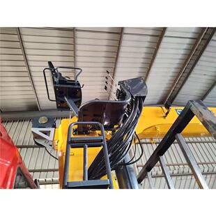 徐工集团随车吊折叠座椅护栏靠背上操作爬梯配件