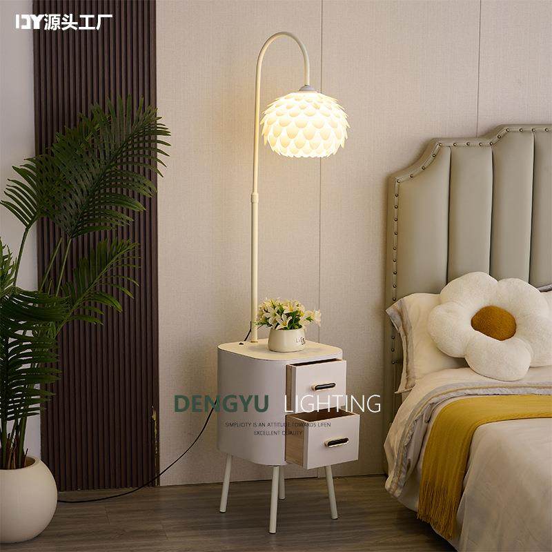 奶油风卧室落地灯一体床头柜台灯客厅沙发旁角落边几装饰置物摆件