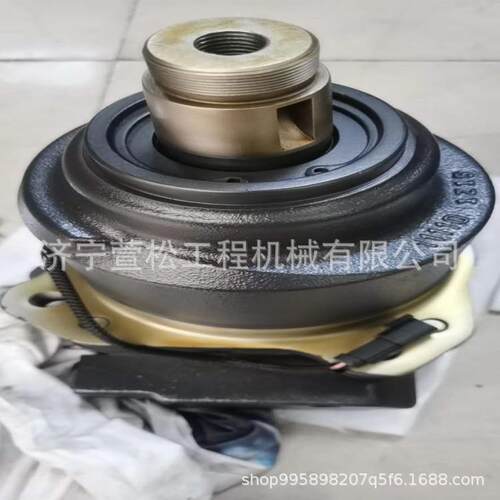 ZD22-3中联推土机配件07102-20412软管