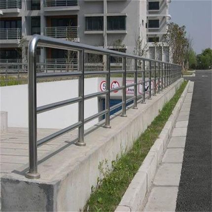 不锈钢复合管护栏 不锈钢栏杆 河道景观护栏 不锈钢护栏 楼梯扶手