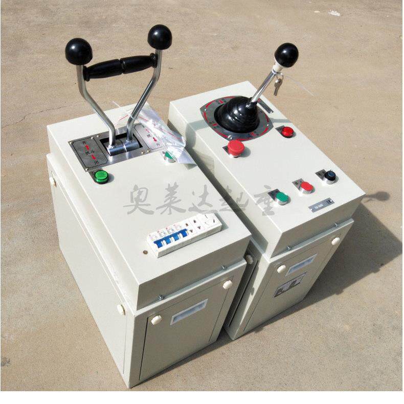 THQ1-012/11型双手柄操作联动台太空舱驾驶室座椅