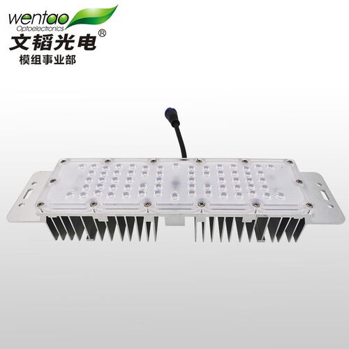 LED隧道球场投光模组路灯改造cob聚光维修60W30度90透镜农村太阳