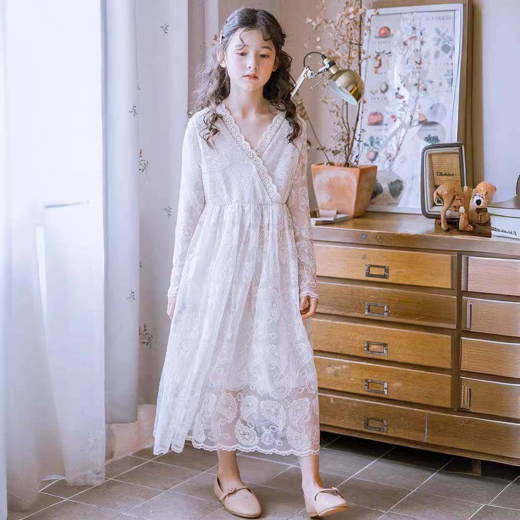 2026新款春夏季女童连衣裙韩版童装长袖蕾丝裙子清新公主裙童