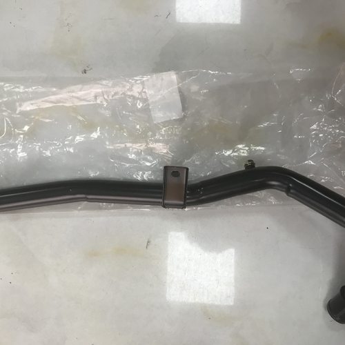 06D 121 071 R 暖风铁管 Warm air iron pipe