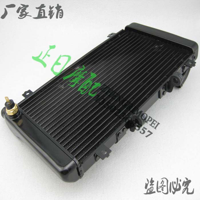 正日摩配:CBR400 23期 水箱总成 水冷器 水箱散热器 钢模注塑