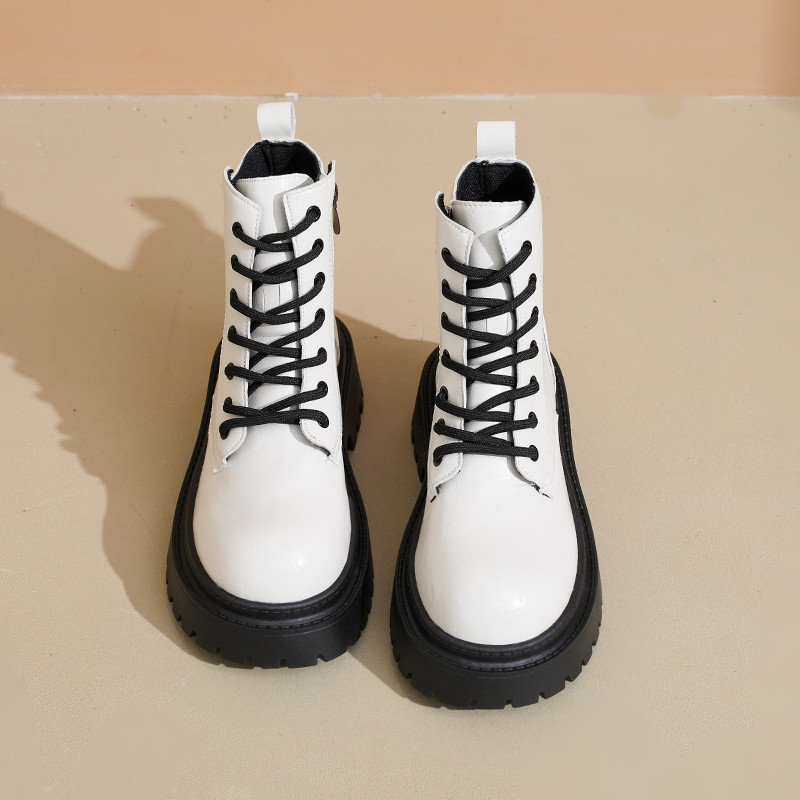 厚底马丁靴女2025冬新款英伦风短靴真皮爆款超火加绒内增高机车靴