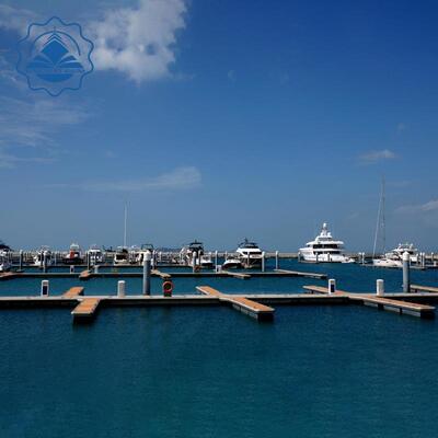 浮桥码头钢结构铝合金引桥支桥主桥浮箱游艇停靠平台