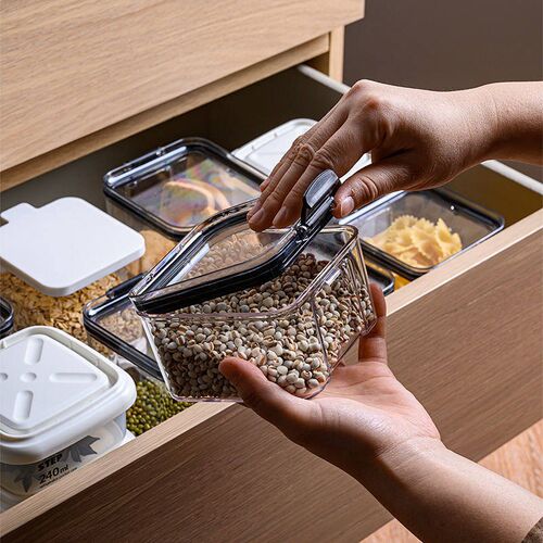 Kitchen Food Container Storage Box Food preservation box Pan