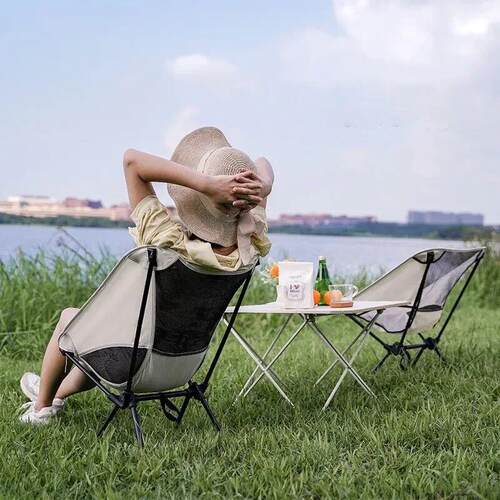 Outdoor Camping Portable Folding Moon Chair Camping Fishing