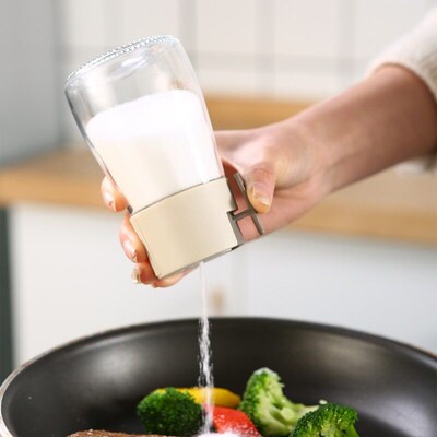 Creative Quantitative Control Salt Bottle Press Type Seasoni