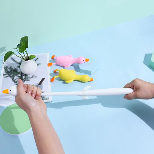 Fun TPR Cute Cartoon Duck Stress Relief Squeeze Reliever Squ