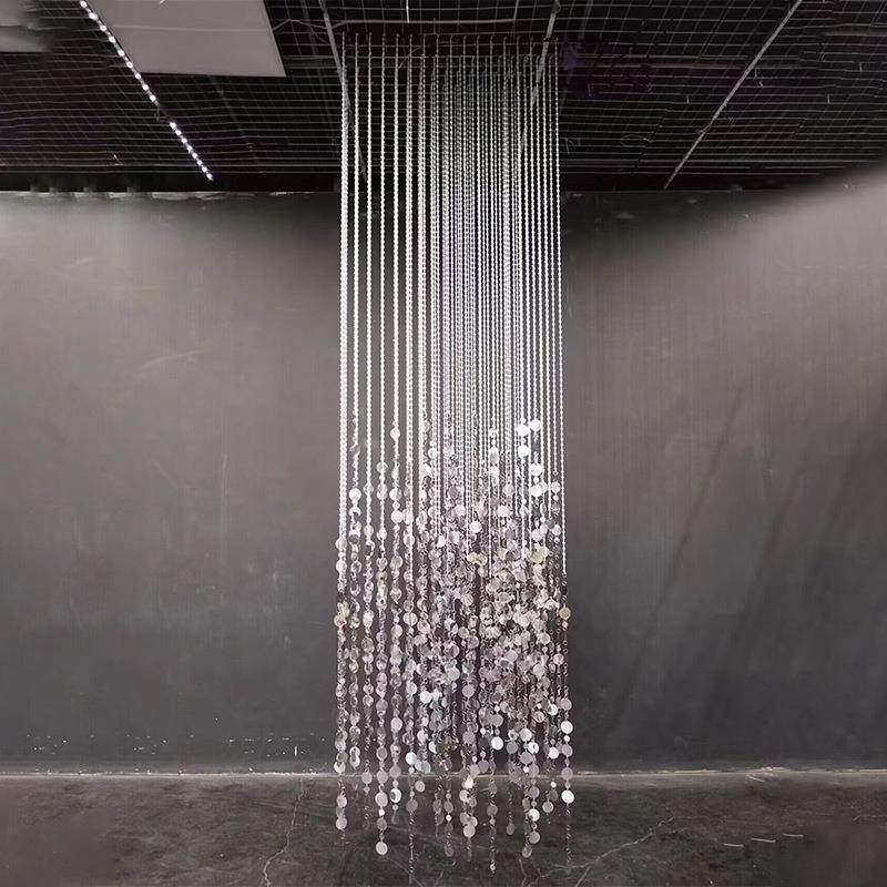婚礼舞台亚克力亮片吊顶银色线帘挂件婚庆酒店宴会厅圆片吊顶珠链