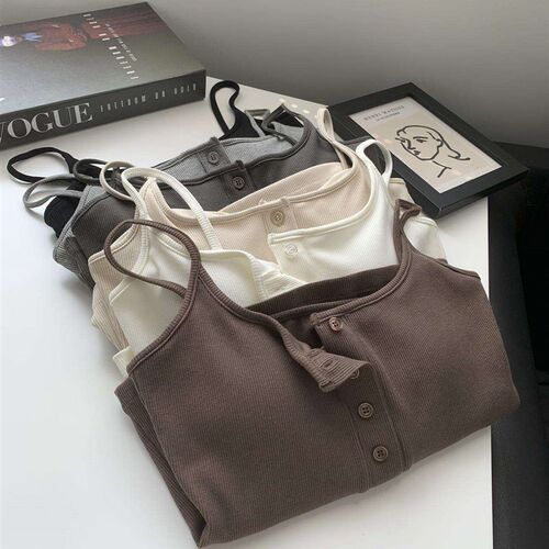 One-line shoulder strap chest pad vest womens design sense