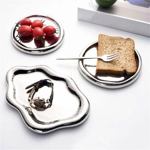 Light Luxury Ceramic White Cloud Shape Plate Decorative