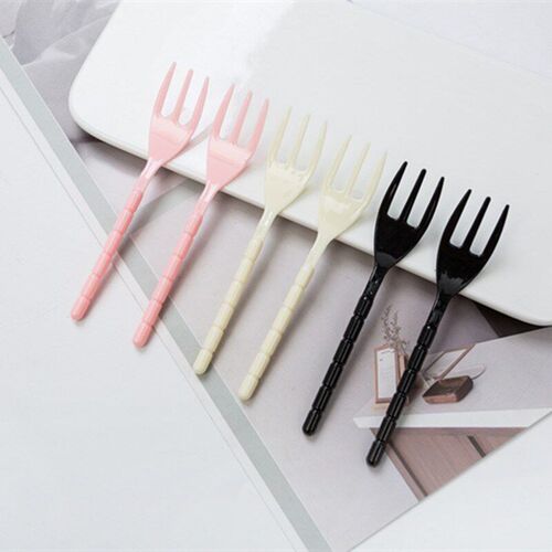 Food Grade Disposable Plastic Fruit Forks 3Prong Thick Cake