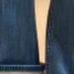 蓝色牛仔裤