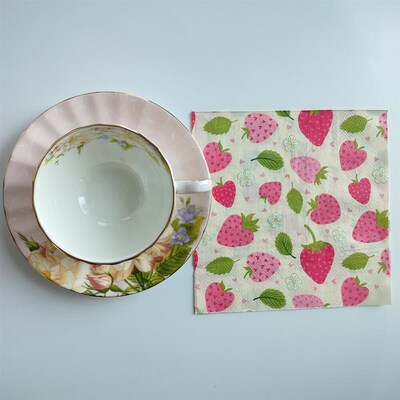 Love Heart Strawberry Paper Napkins 爱心草莓餐巾纸婚礼纸巾