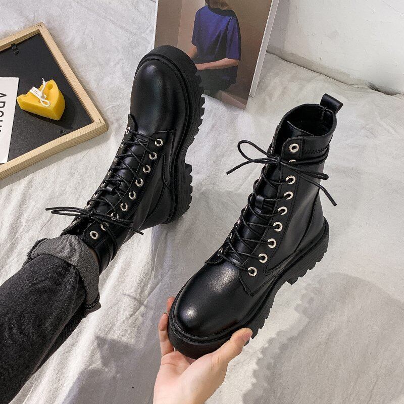 White Black PU Leather Ankle Boots Women Autumn Winter Round图片
